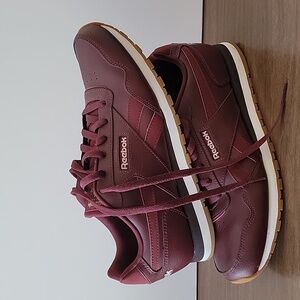 Reebok Men's Burgundy Sneakers